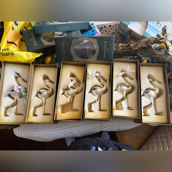 Set of 3 Waterford Heirloom Storks - Picture 2 of 10